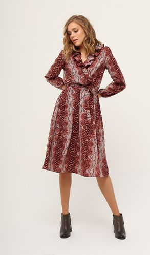 Плаття з рюшами на запах зміїний принт бордове