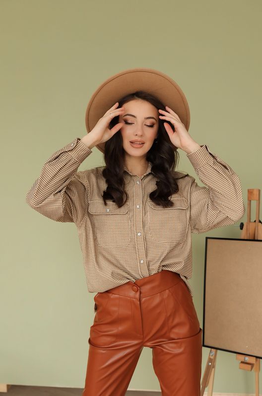 Рубашка вельветовая бежевая