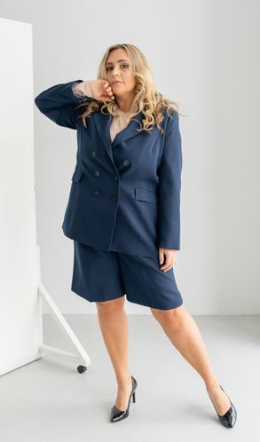 Костюм Смарт жакет прямого крою й шорти великого розміру темно-синій