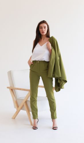 Брюки льняные классические оливка