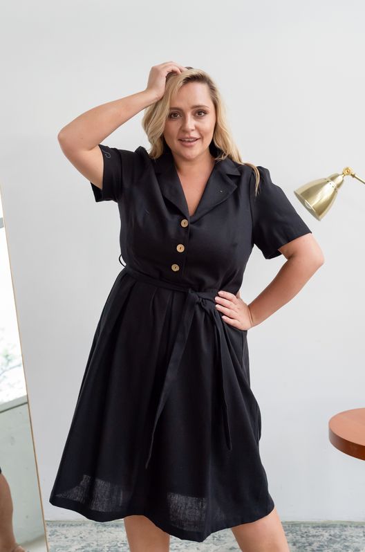 Сукня з натурального льону з пишним рукавом і бамбуковими ґудзиками великого розміру чорна