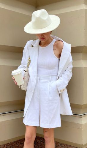 Шорты льняные Марокко с корсажной лентой белые