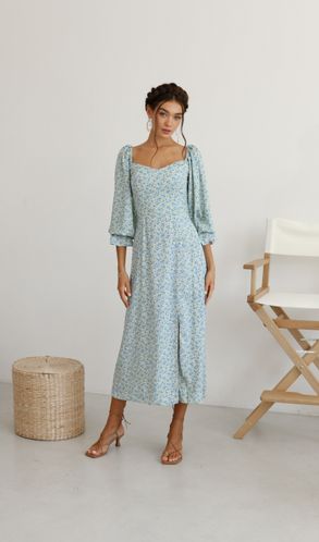 Платье из штапеля Грейс с разрезом на ноге в цветочный принт Белый