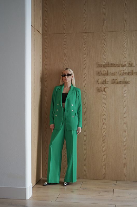 Костюм з жакетом Смарт і штанами-палаццо на корсажній стрічці зелений