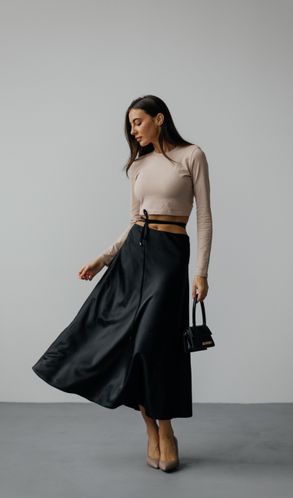 Юбка шелковая миди Brilliance со стразами черная