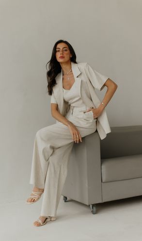 Костюм льняной топ и брюки-палаццо с широкими шлёвками молочный