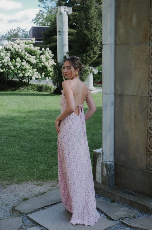 Сукня з шовку з відкритою спинкою у довжині максі Рожева