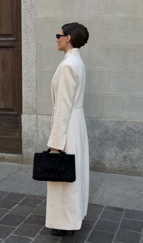 Класичне Жіноче Пальто CHLOE Молочне