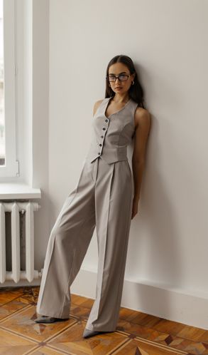 Костюм жилет и брюки-палаццо на корсажной ленте Светло-серый
